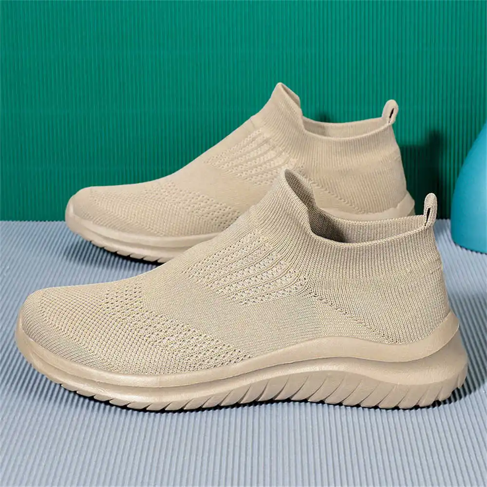 Bej Yumuşak Yeni Yenilik Tenis - Large Men Formal Wear incelemesi ve fiyatı